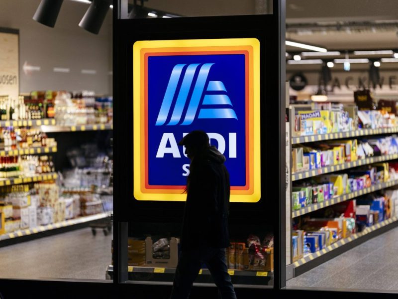 Ein Aldi-Mitarbeiter packt über den Druck bei der Arbeit aus!