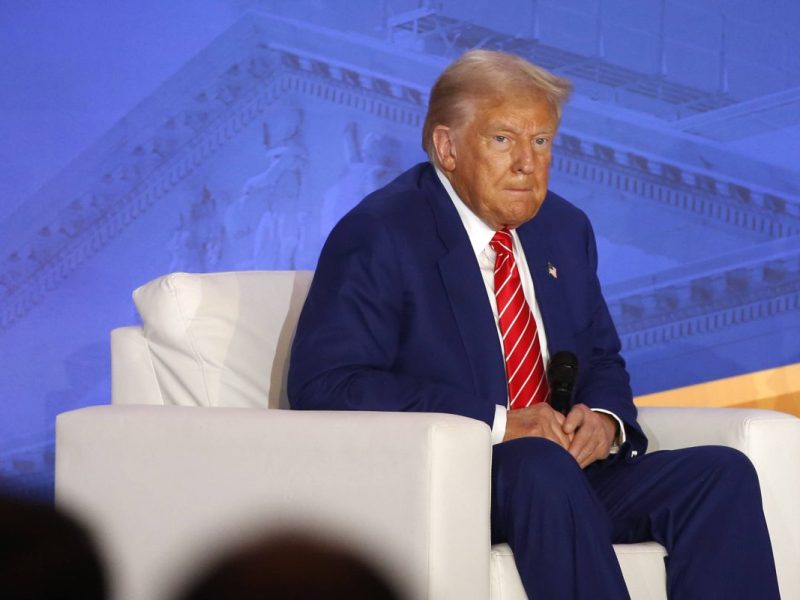 Immer mehr Republikaner kehren Donald Trump den Rücken.