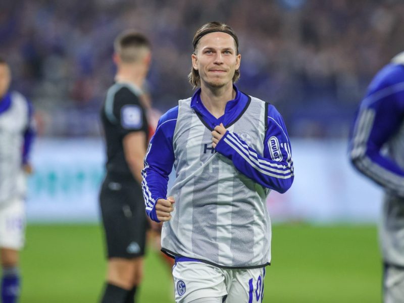 Lino Tempelmann ist in den vergangenen Wochen beim FC Schalke 04 zum großen Rätsel geworden. Doch nun könnte alles ganz anders kommen.