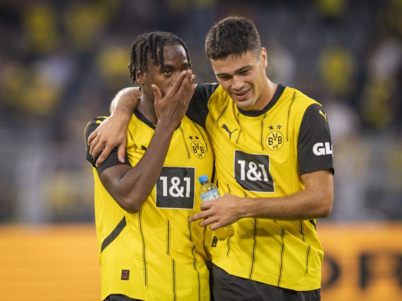 Borussia Dortmund: Gio Reyna, hier mit Jamie Gittens, fehlt erneut.