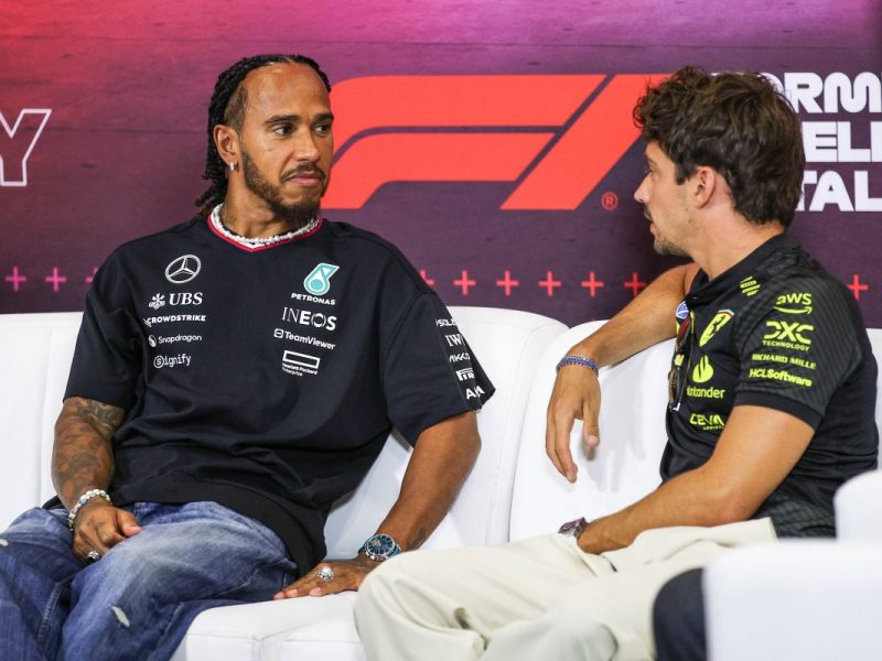 Ein ehemaliger Formel-1-Funktionär von Ferrari richtet sich vor dessen Wechsel an Lewis Hamilton. Seine Worte sind eindeutig.
