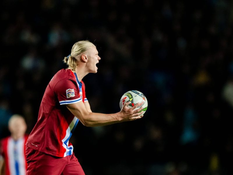 Für Erling Haaland wird es einfach nicht besser! Der norwegische Superstar muss den nächsten bitteren Rückschlag hinnehmen.