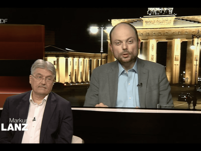 Markus Lanz empfing den Kreml-Kritiker Vladimir Kara-Murza in seiner Sendung. Dieser nutzte die Bühne und sendete eine Botschaft an Putin.