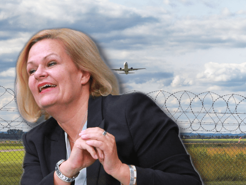 Die Bundesregierung plant im Zuge ihres Asyl-Kurses weitere Abschiebungen.