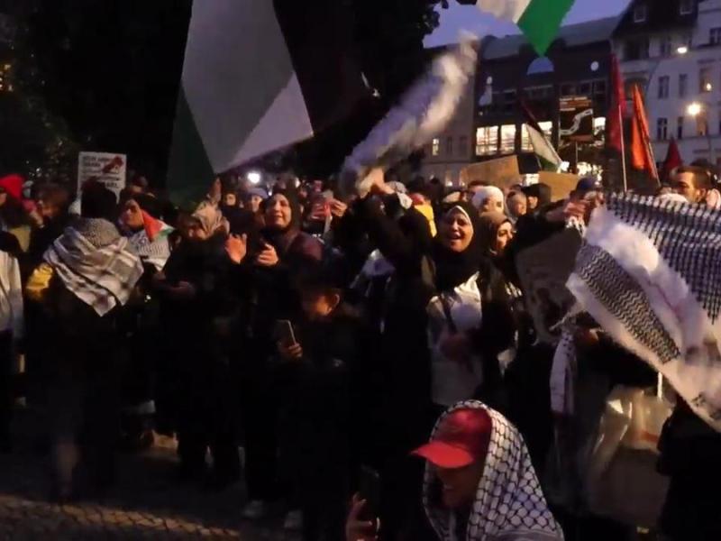 Jubel in Berlin: Angriff auf Israel durch den Iran