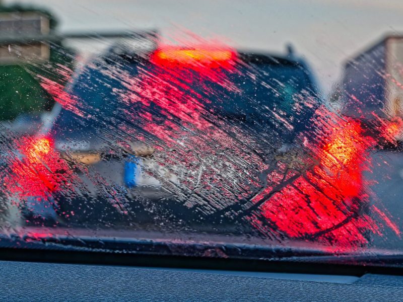 Verkehr: Bußgeld wegen beschlagenen Scheiben