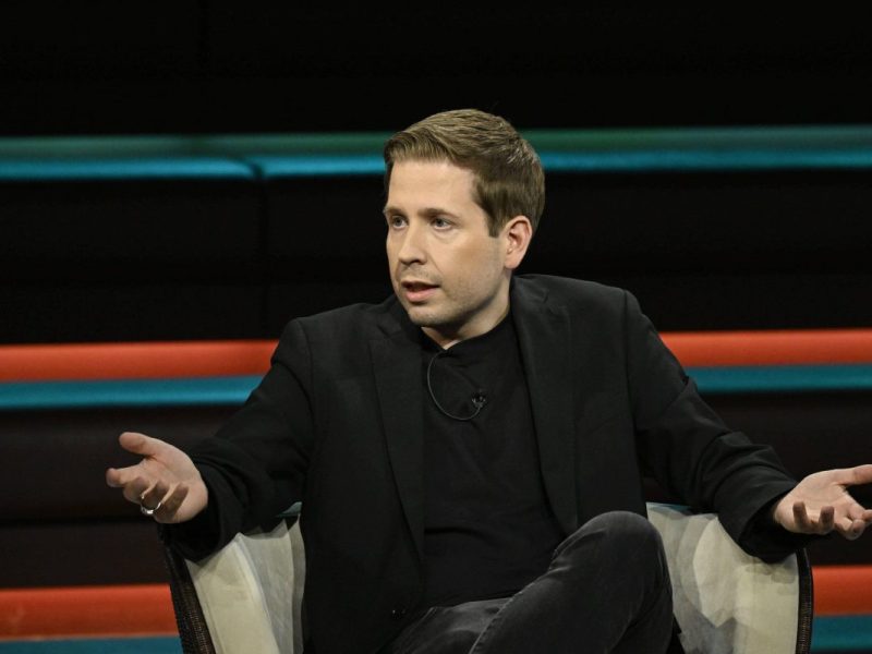 SPD-Generalsekretär Kühnert hat seinen sofortigen Rücktritt angekündigt.