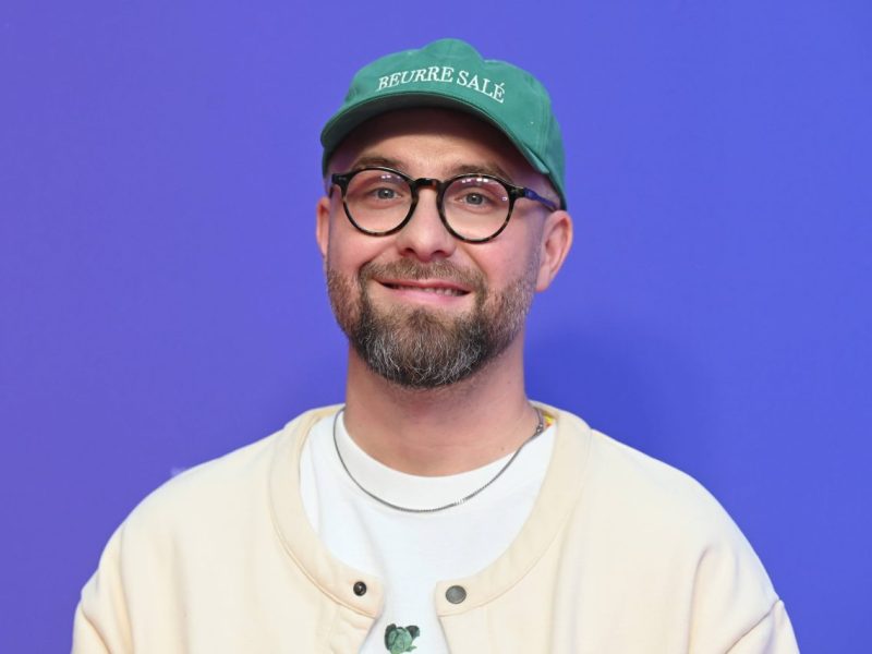 Mark Forster hat sich längst einen großen Namen gemacht. Doch vor seinem Ruhm musste er einige schulische Hürden überwinden.