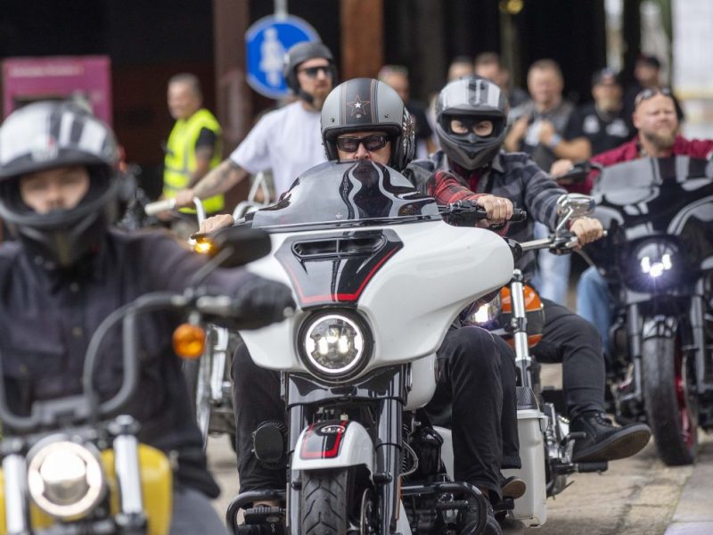 Motorradfahrer aufgepasst! In den kommenden Wochen könnten sie von einer neuen Regel richtig profitieren. Der Geldbeutel würde sich freuen.