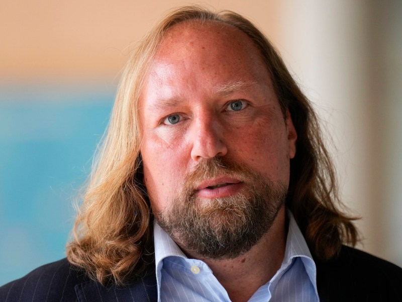 Unsere Redaktion sprach auf dem Grünen-Parteitag mit Anton Hofreiter.