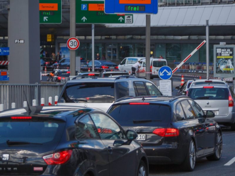 Parken am Flughafen Düsseldorf
