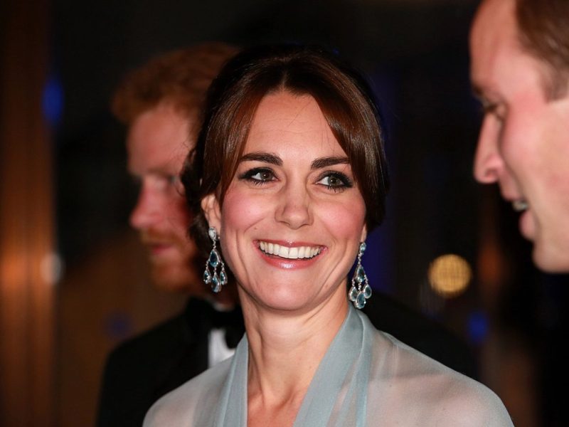 Bei ihrem ersten Weihnachtsfest mit den Royals stand Kate Middleton vor einer großen Herausforderung – und brachte alle zum Staunen.