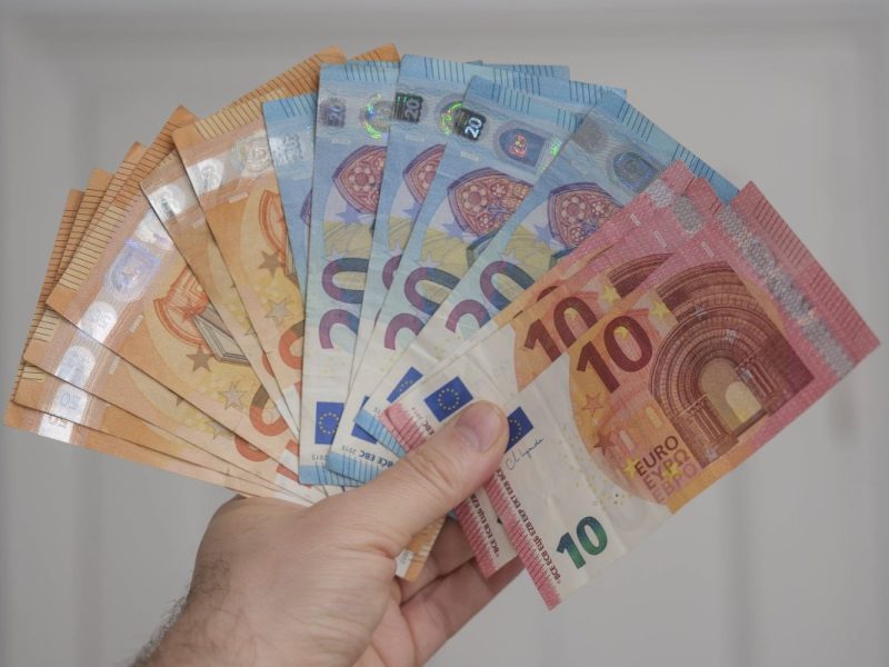 Gehalt: Deutlicher Anstieg in Deutschland