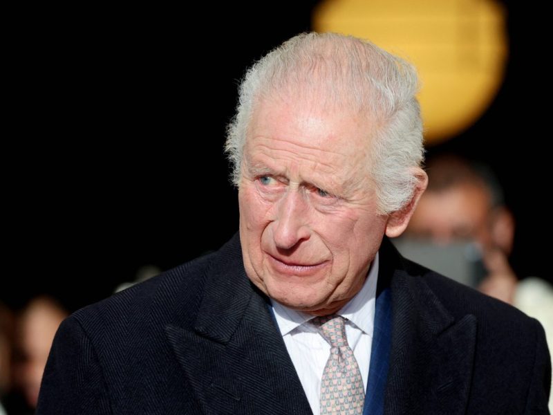 Für König Charles III. geht 2025 mit Behandlungen weiter.