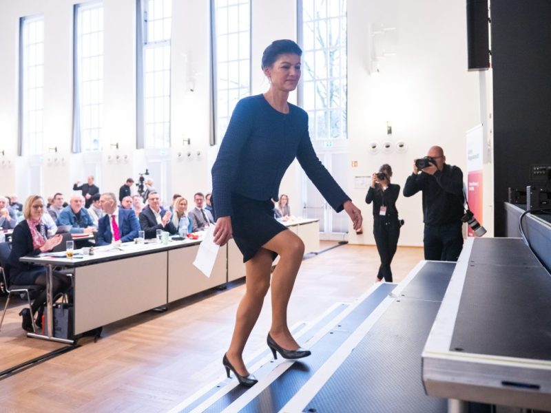 Sahra Wagenknecht will die Mobilität in Deutschland revolutionieren: Leasing für 58 Euro! Doch nicht jeder ist begeistert.