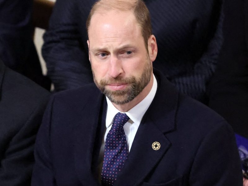 Eigentlich müsste Prinz William den nächstbesten Flug in die Vereinigten Staaten nehmen. Doch nun machen erste Spekulationen die Runde.