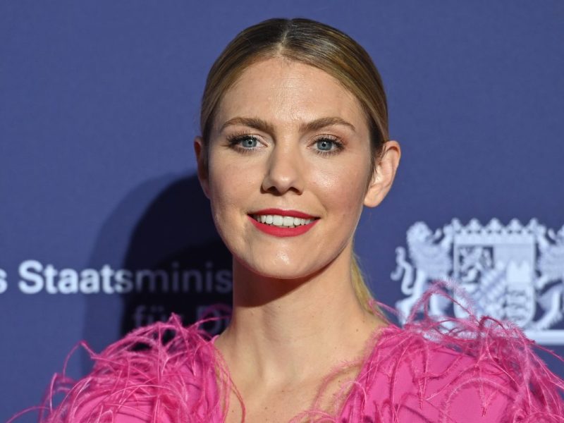 ProSieben-Moderatorin Viviane Geppert ist in Tränen aufgelöst wegen der Aschaffenburg-Bluttat.