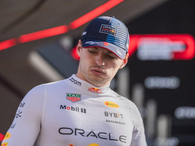 Diese Worte sind eindeutig! Formel-1-Weltmeister Max Verstappen hat pikante Details zu einem möglichen Red-Bull-Abschied ausgepackt.