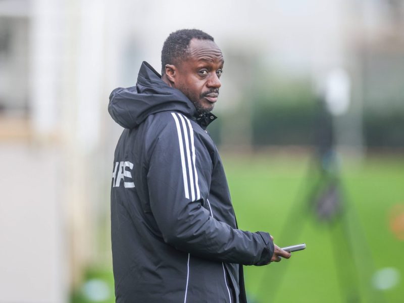 Bei Schalke 04 laufen die Planungen ob neuer Transfers auf Hochtouren. Vor allem eine Baustelle werden Manga und Co. angehen (müssen).