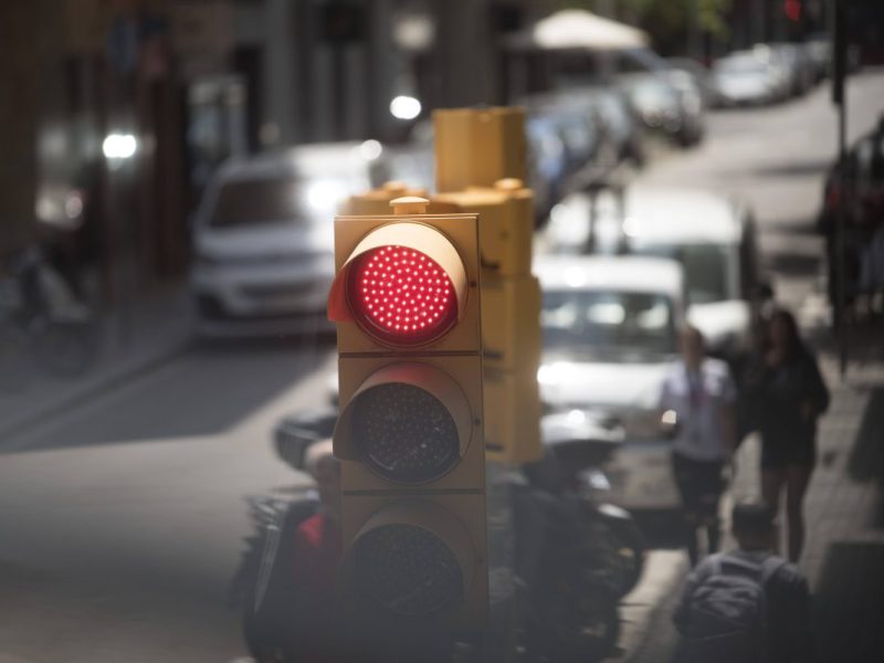 Verkehr: Bußgeld - rote Ampel
