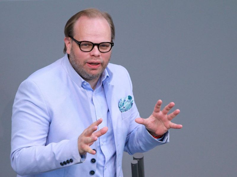 Der SPD-Politiker aus NRW, Helge Lindh, bekam offenbar ein Drohschreiben der 