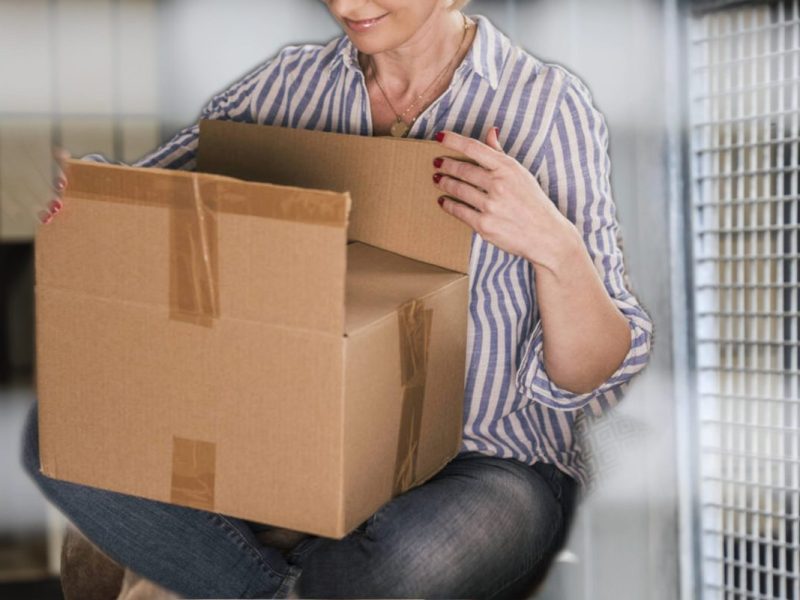 Tierheim Karton Symbolbild